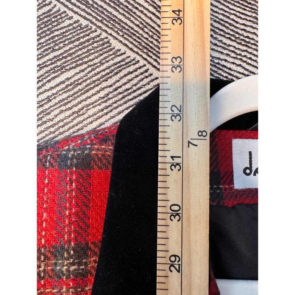 Vintage Red Plaid Wool Blazer with velvet collar & buttons Sz 10 - Picture 6 of 9